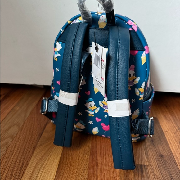 Loungefly Disney Parks Exclusive Donald & Daisy Mini Backpack - Picture 5 of 7
